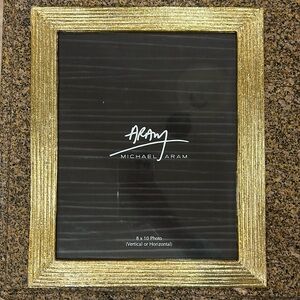 Michael Aram gold 8 x 10 picture frame